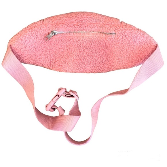 Gap Faux Sherpa Belt Bag, Guava Pink, 9” X 5” - Picture 4 of 9